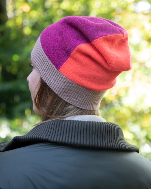 Lambswool Two Colour Block Hat in Pink & Neon Orange