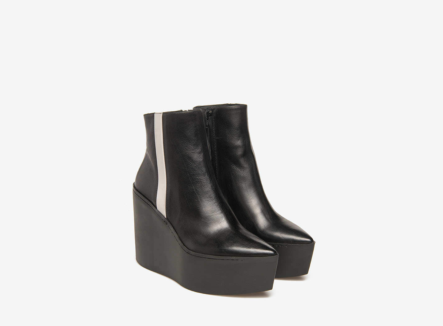 anne klein sport kerry ankle booties