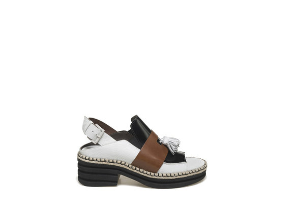 Peep-toe loafer with rubber base