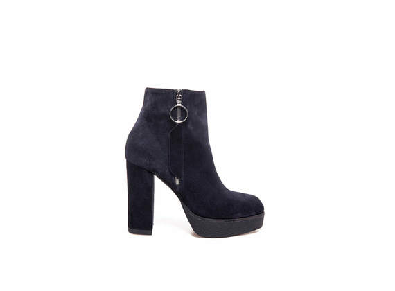 Blue suede ankle boots with side zip